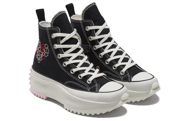 Converse Run Star Hike