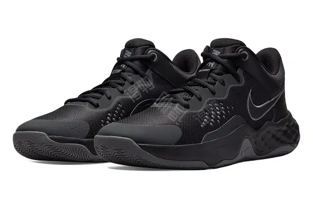 Nike Fly By Mid 3