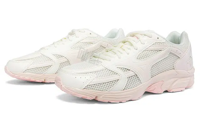 Mizuno Spark Cn