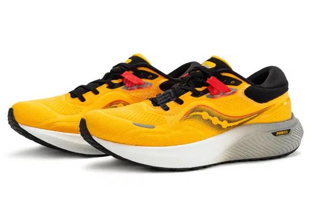 Saucony Surge 1