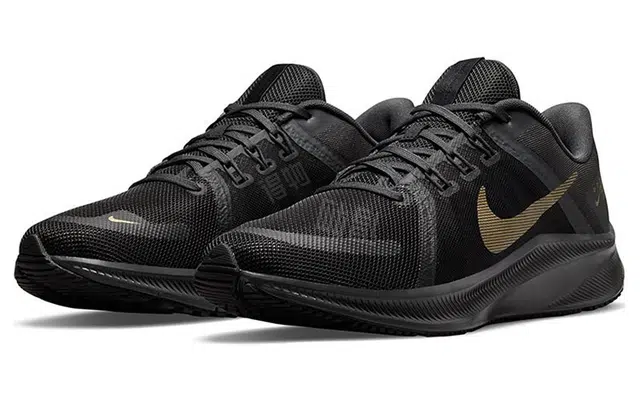 Nike Quest 4