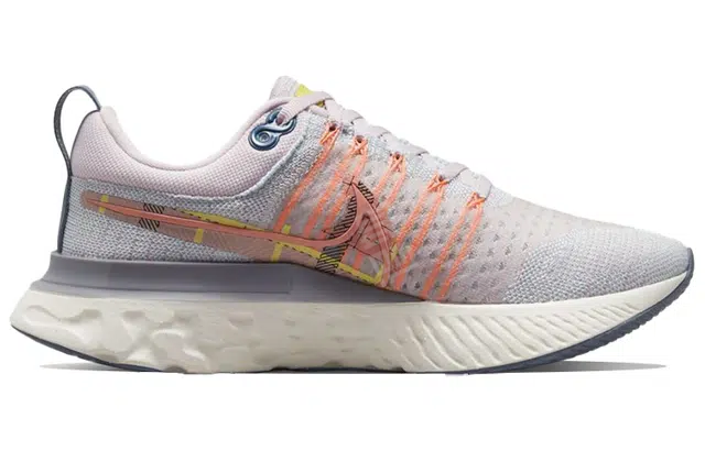 Nike React Infinity Run Flyknit 2
