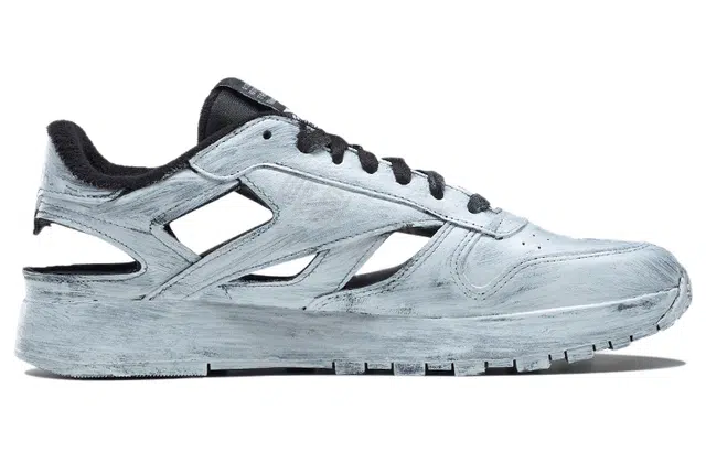 Maison Margiela x Reebok Classic Leather Tabi Decortique Low