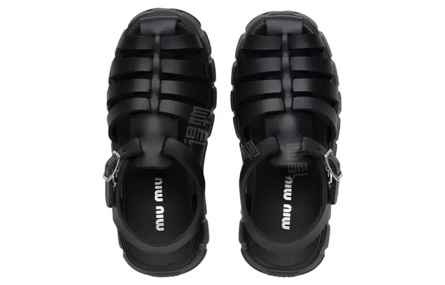 MIU MIU