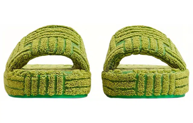 Bottega Veneta Resort Sponge