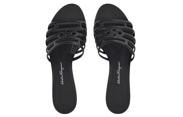 FERRAGAMO GANCINI