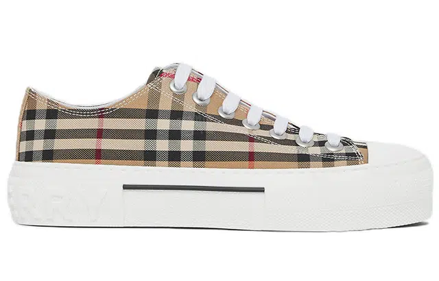 Burberry Vintage