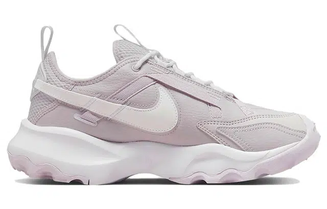 Nike TC 7900 Light Pink