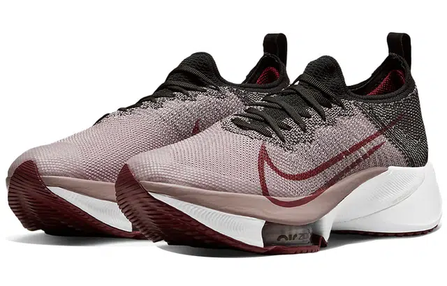 Nike Air Zoom Tempo Next