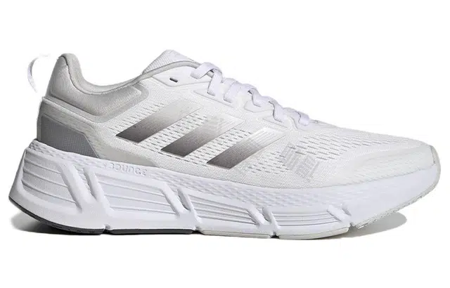 adidas Questar