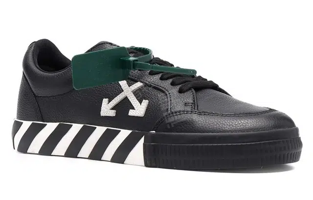 OFF-WHITE Vulcanized