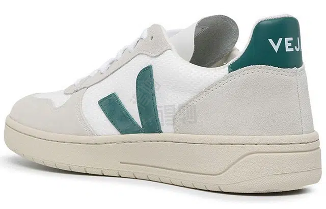 VEJA V-10 B-Mesh