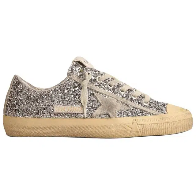 Golden Goose V-Star