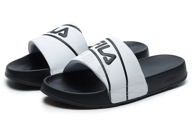 FILA Drifter