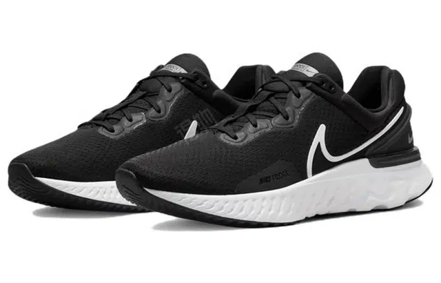 Nike React Miler 3