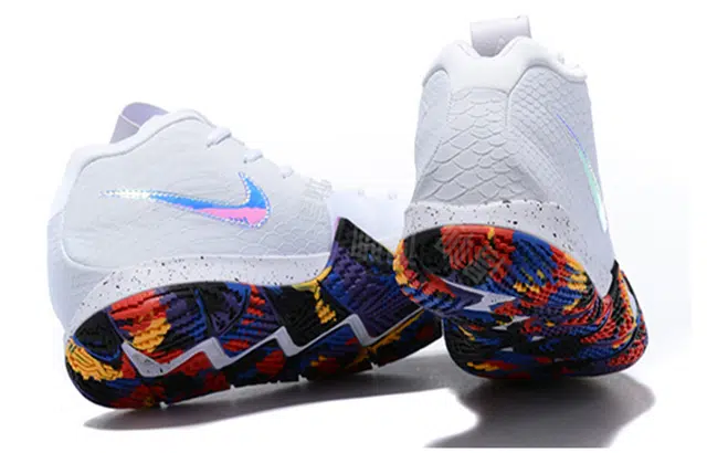 Nike Kyrie 4 NCAA Tournament' 4 NCAA