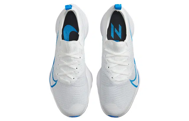 Nike Air Zoom Tempo Next%