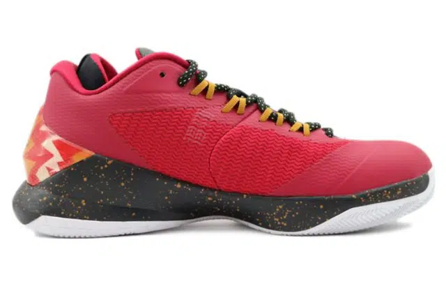Air Jordan CP3 8 "Christmas" 8