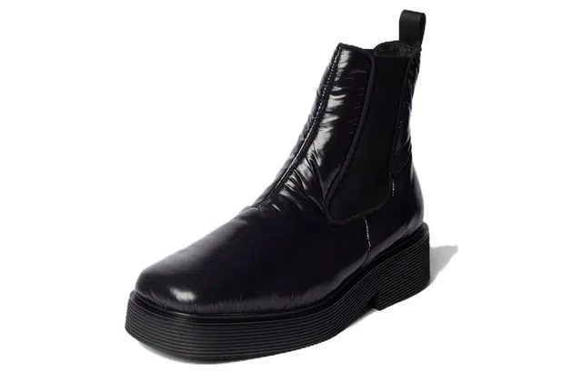 MARNI
