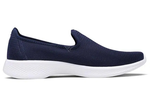 Skechers Go Walk 4