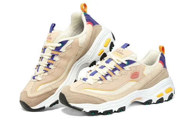 Skechers