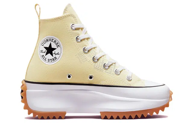 Converse Run Star Hike