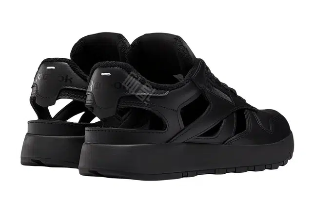 Reebok x Maison Margiela Tabi