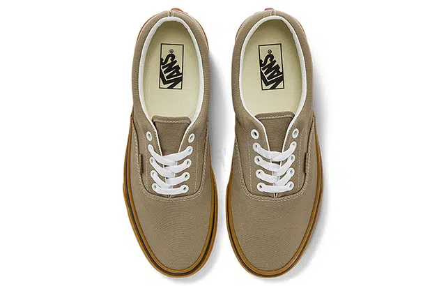 Vans Era