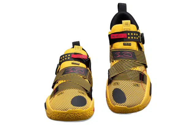 LiNing 9 V2