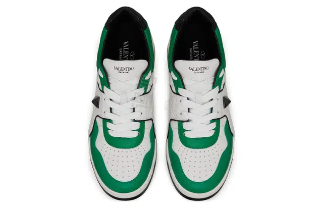 Valentino One Stud