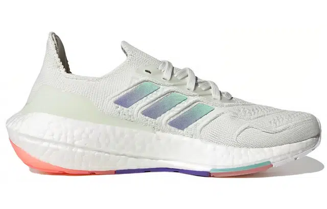 adidas Ultraboost 22 Heat.RDY