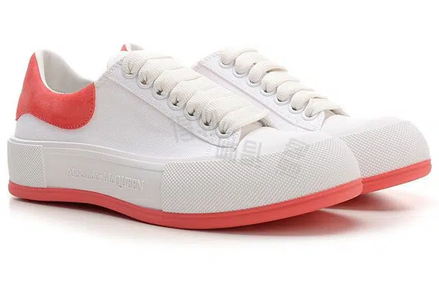 Alexander McQueen Tread Slick