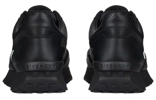 GIVENCHY