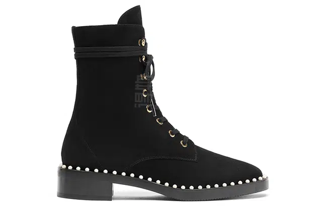 Stuart WeitzmanSW Sondra