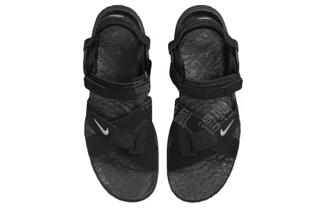 Nike ACG Deschutz +