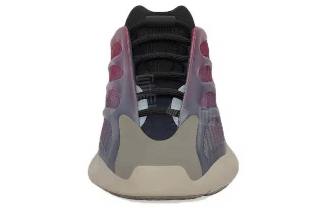 adidas originals Yeezy boost 700 V3 "Fade Carbon"