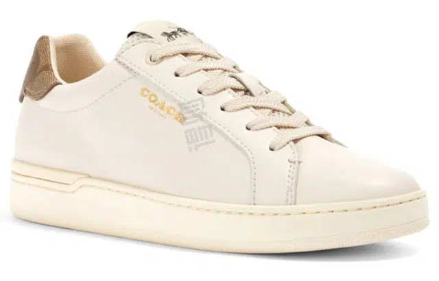 COACH