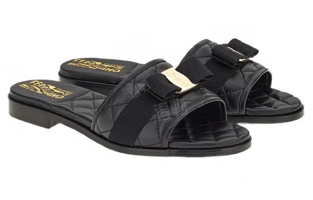 FERRAGAMO Vara