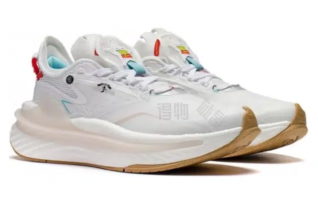Disney x LiNing 6 "Forky"