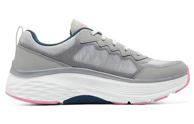Skechers Max Cushioning