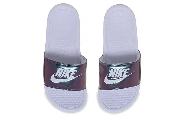 Nike Benassi