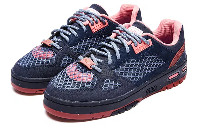 MARCELO BURLON COUNTY OF MILAN x FILA FUSION Teratach Low