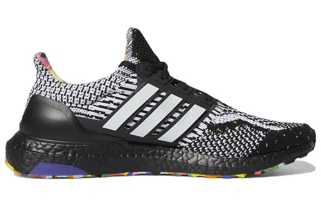 adidas Ultraboost 5.0 DNA