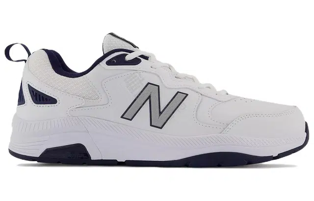 New Balance NB 857