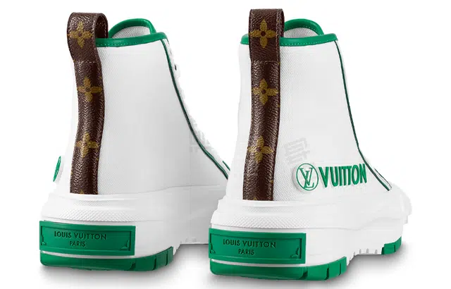 LOUIS VUITTON Squad