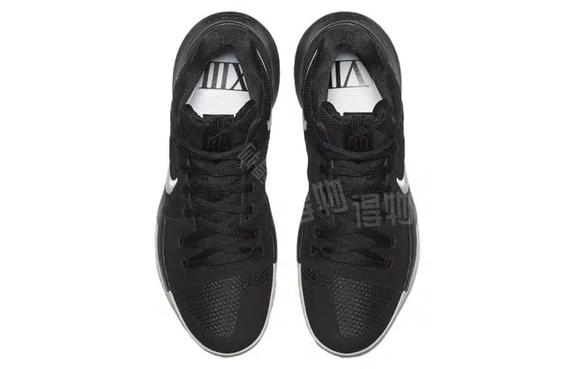 Nike Kyrie 3 "Black Suede" 3