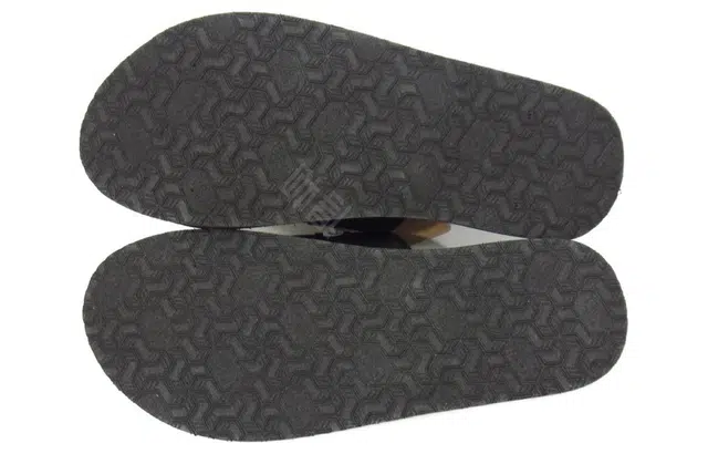 Supreme x THE NORTH FACE Trekking Sandal