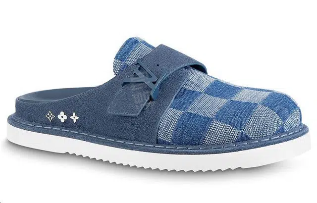 LOUIS VUITTON Easy