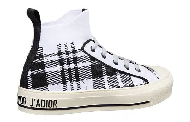 DIOR Walk'n'Dior