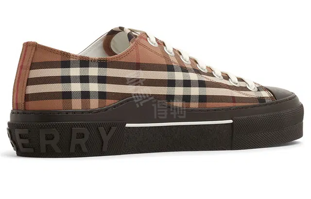 Burberry Vintage